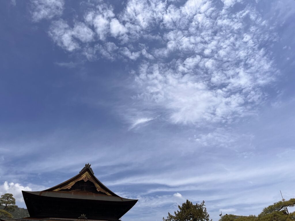 善光寺の龍雲